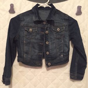 Crop denim jacket